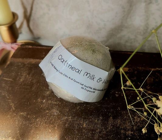 Oatmeal Milk & Honey Goat Milk Bath Bomb